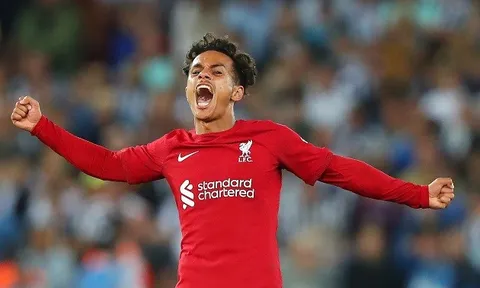 Liverpool chốt khả năng bán Carvalho
