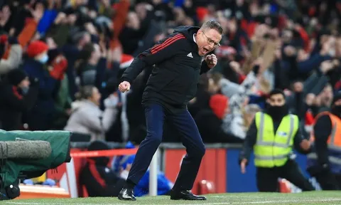 Fan M.U bỏ phiếu, chọn người kế nhiệm Rangnick vào mùa tới