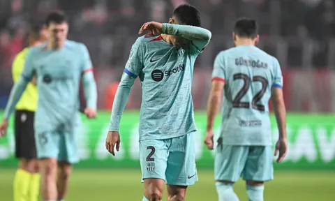 Chỉ có 3 cái tên không thể được 'đụng' tới ở Barca