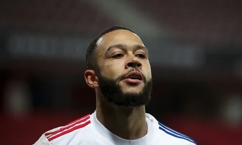Barcelona gặp khó, xuất hiện đối thủ nặng ký giành chữ ký Depay