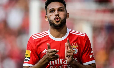 Man Utd quan tâm sát sao đàn em của Ronaldo ở Benfica