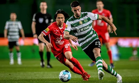 Nổ bom tấn 52 triệu, Man Utd phải bán 2 cầu thủ