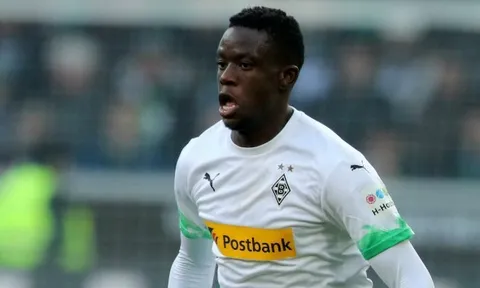 Denis Zakaria từ chối gia hạn, mở ra hy vọng cho Mourinho
