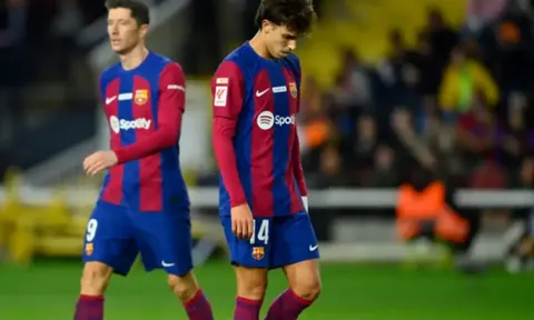 Barca nên lùi một bước để tiến hai bước