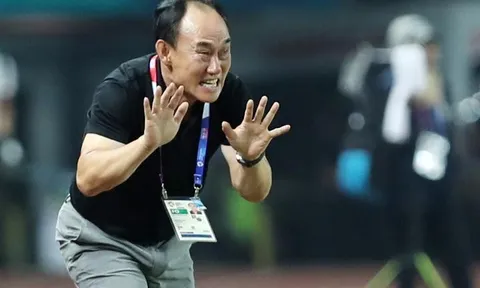 "Alex Ferguson của Hàn Quốc" gửi chiến thư đến thầy trò HLV Park Hang-seo
