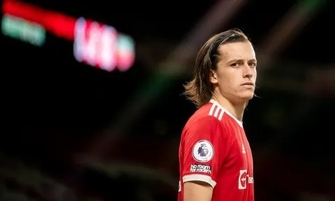 Sao trẻ quyết tâm trụ lại Man Utd