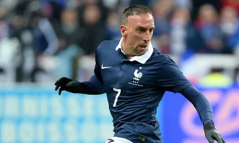 Franck Ribery giải nghệ: Vinh quang và tiếc nuối