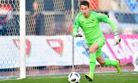 Vòng 13 V-League: HAGL tử chiến; Bom tấn Filip Nguyễn, Quang Hải ra mắt?
