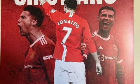 Tờ lịch năm mới gây khó xử của Man United