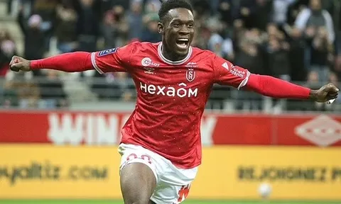 Sát thủ bùng nổ ra yêu sách, Arsenal vào thế tiến thoái lưỡng nan