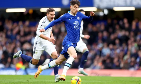 Ngã ngửa với Chelsea