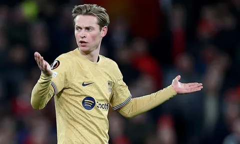 Barca vô địch, Frenkie de Jong vẫn thất vọng nặng nề