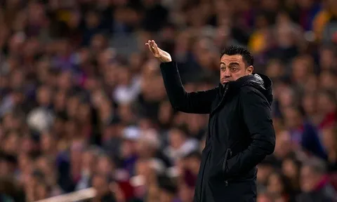 Xavi: "Barca vượt trội Real về tổng thể"