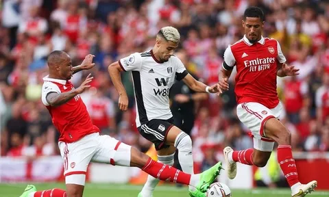 Fulham - Arsenal: 3 bàn; Thử thách khó nhằn
