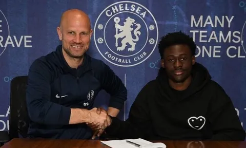 Chelsea sắp chia tay tân binh mùa hè