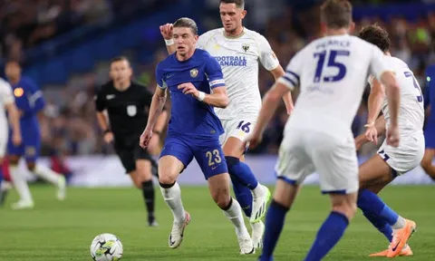 Conor Gallagher quá xuất sắc