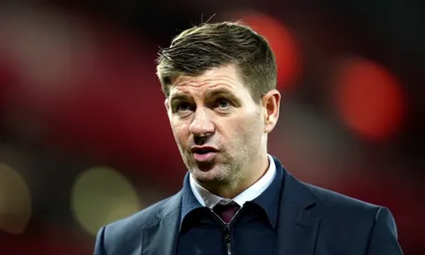 Gerrard vẫn vô duyên với Premier League