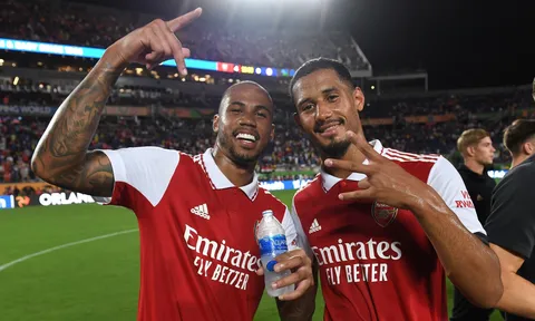 Arsenal đang có cặp trung vệ hay nhất kể từ mùa giải bất bại