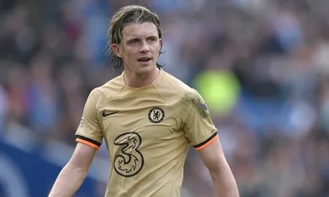 Gallagher chê bai Chelsea
