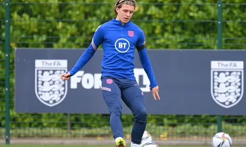 Gareth Southgate giải thích lý do triệu tập Conor Gallagher