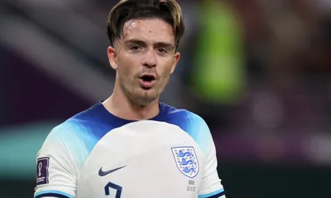 Jack Grealish nói thẳng về đẳng cấp của Messi