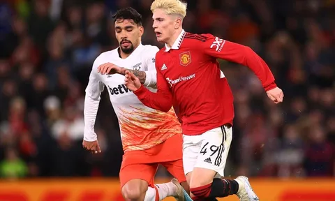 Garnacho đừng trở thành 'Januzaj mới' ở MU