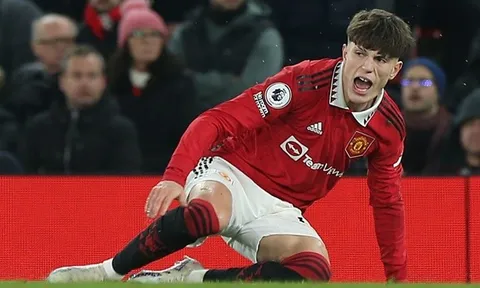 Saha: 2 'bệnh binh' Man Utd trở lại, Garnacho sẽ ngồi dự bị