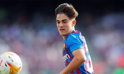 Liverpool ấp ủ kế hoạch thâu tóm báu vật của Barcelona