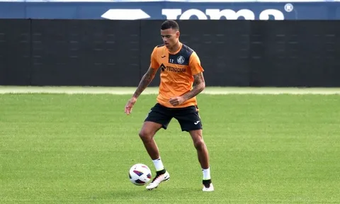 NÓNG! Tin vui liên tiếp ập đến với Mason Greenwood
