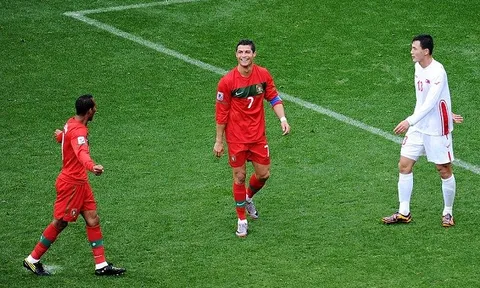 Bruno Fernandes bất ngờ nhắc tên Ronaldo