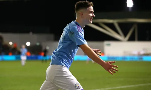 Man Utd để mắt đến thần đồng của Man City