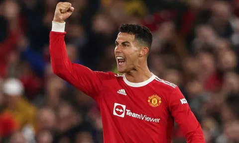 Trở lại Ý, Cristiano Ronaldo đưa ra tuyên bố mạnh mẽ