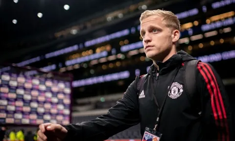 Rời Man Utd, 4 đội bóng Premier League sẵn sàng chào đón Van de Beek