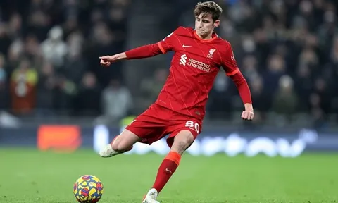 Sao trẻ Liverpool bị chê bai