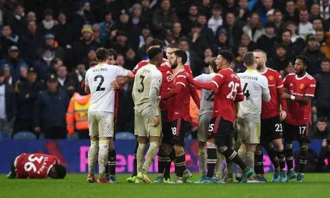 Man Utd phải dè chừng 3 cầu thủ của Leeds