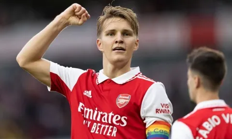 'Nếu đến Man Utd, Martin Odegaard sẽ thất bại'