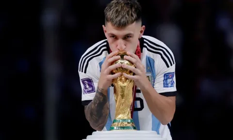 'Martinez tức giận trở lại M.U, trải nghiệm tồi tệ dù vô địch World Cup'