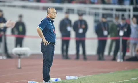 5 điểm nhấn Thái Lan 1-0 Việt Nam: Sai lầm của thầy Park; Đẳng cấp Theerathon
