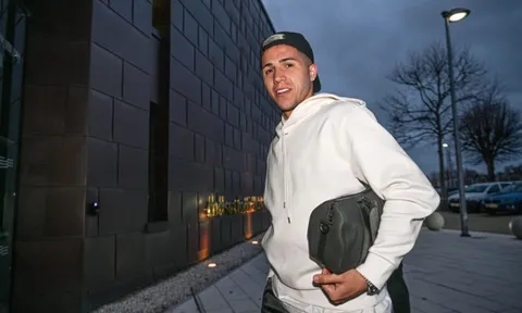 Enzo Fernandez nổi loạn để đến Chelsea