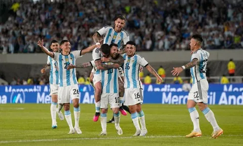 Messi bùng nổ trong thắng lợi của Argentina