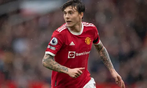 Solskjaer đặt nghi vấn về trung vệ Man Utd