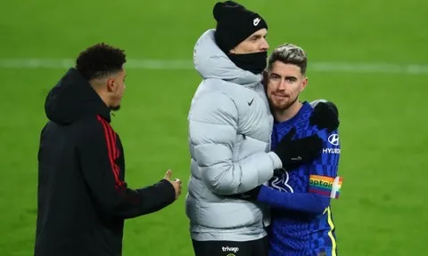 Chelsea hòa M.U, Keane và Carragher dự đoán đội vô địch Premier League