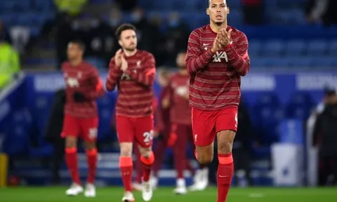 "Van Dijk là ngôi sao xuất sắc nhất trên sân"