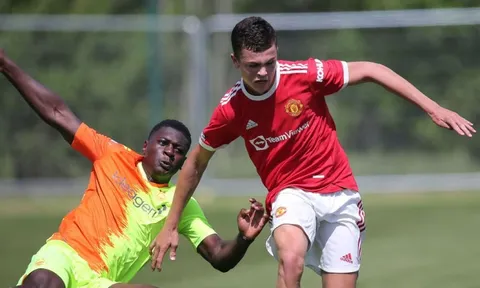 Viên ngọc quý chất lượng rời M.U tới Man City là ai?