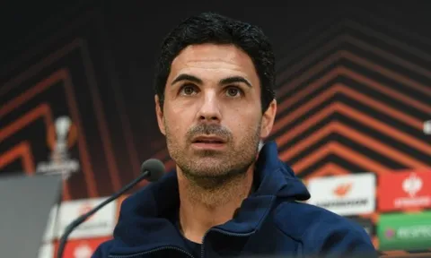 Phản ứng của Mikel Arteta khi được Real Madrid liên hệ