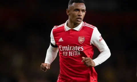 Quá thất vọng, Arsenal gọi sao trẻ trở lại