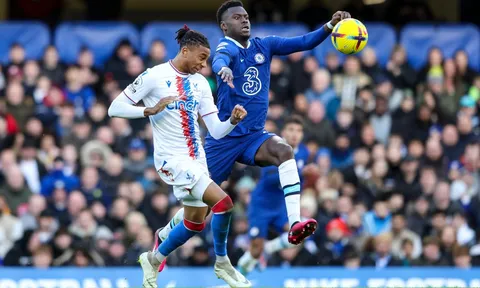 Tân binh đá trận ra mắt Chelsea, HLV Potter khen ngợi hết lời
