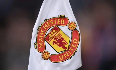 NÓNG! Lời đề nghị cuối cùng từ Qatar hỏi mua Man Utd