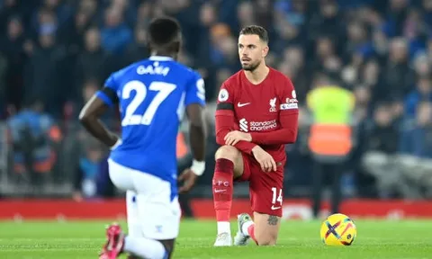 "Đôi cánh hủy diệt" của Liverpool trở lại