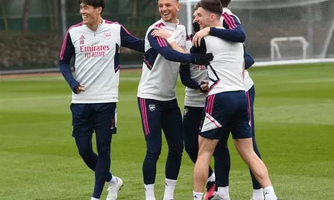 Viện binh của Arsenal đáng sợ như thế nào?